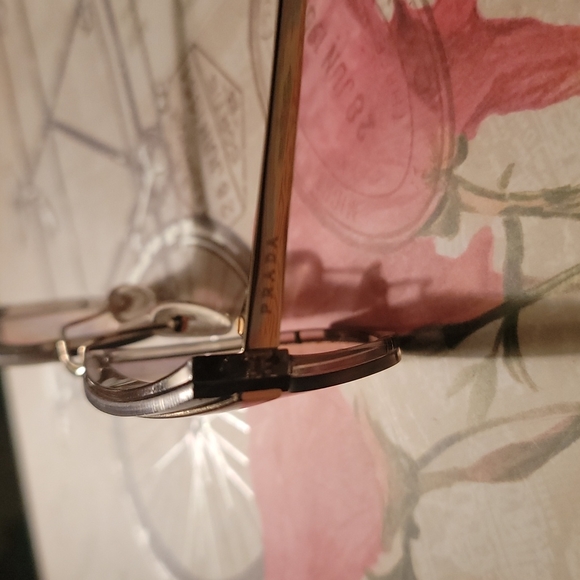 Prada Sunnies - Picture 2 of 8